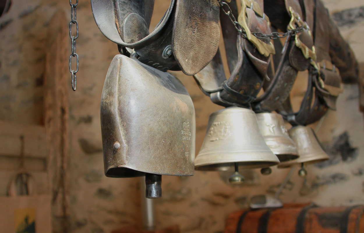 cloche carron, location chalet du Cormet, Roselend